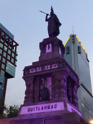 Monument to Cuauhtémoc by null
