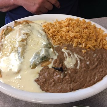 Los Tucanes - Poblano chile relleno dinner. - Mexican Near Me - Kensett, Arkansas Los Tucanes - Poblano chile relleno dinner. - Mexican Near Me - Kensett, Arkansas
