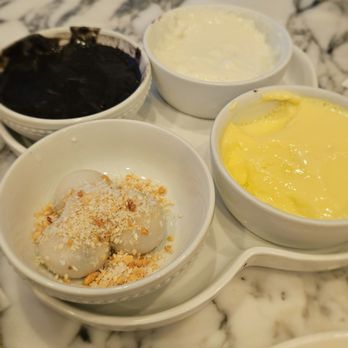 Golden Island Cafe - Hot Desserts Sampler - Desserts Near Me - San Francisco, California Golden Island Cafe - Hot Desserts Sampler - Desserts Near Me - San Francisco, California