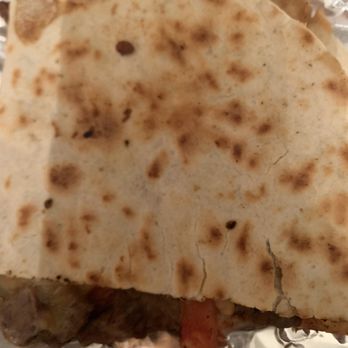 Foxy's Restaurant - Carne Asada and Chicken Quesadilla - Diners Near Me - Glendale, California