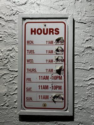 Duff's Famous Wings by null