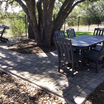 Pavescape - Outdoor paver patio - Masonry/Concrete Near Me