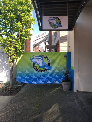 Portland Running Co. + The Run Pub by null