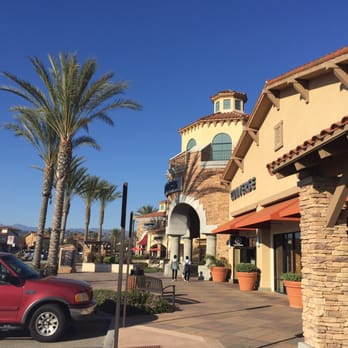 Camarillo Premium Outlets - Shopping Centers Near Me - Camarillo, California