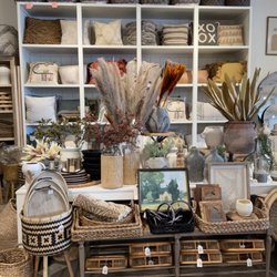 Bungalow home Furnishings - Showroom