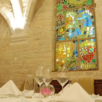 La Dame d'Aquitaine - La Dame d'Aquitaine - Bourguignon Near Me - Dijon, 21 La Dame d'Aquitaine - La Dame d'Aquitaine - Bourguignon Near Me - Dijon, 21