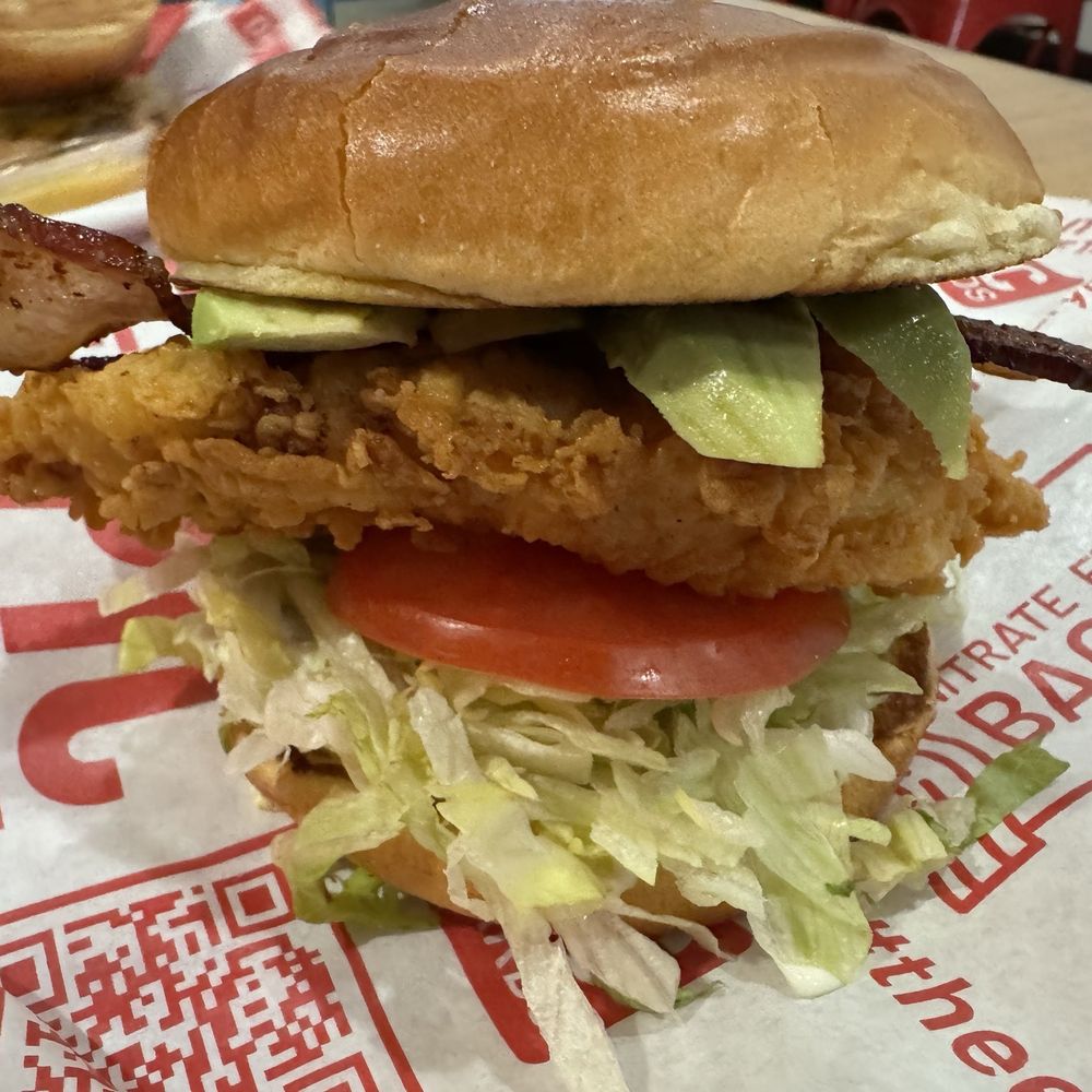 Bravo Chicken Sandwich - Breaded