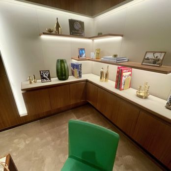 Ben Bridge Jeweler - Private sales room. - Watches Near Me - Honolulu, Hawaii