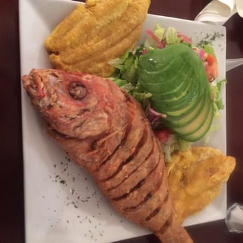 Villa De Colombia - Snapper special - Colombian Near Me - Hackensack, New Jersey