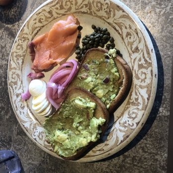 Another Broken Egg Cafe - Salmón Avocado Toast - Breakfast & Brunch Near Me - Nashville, Tennessee Another Broken Egg Cafe - Salmón Avocado Toast - Breakfast & Brunch Near Me - Nashville, Tennessee