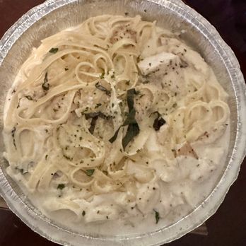 Garibaldi Trattoria - Chicken fettuccine Alfredo - Italian Near Me - Garner, North Carolina Garibaldi Trattoria - Chicken fettuccine Alfredo - Italian Near Me - Garner, North Carolina