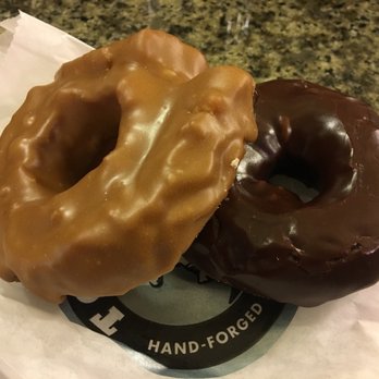 Top Pot Doughnuts - Donuts Near Me - Seattle, Washington