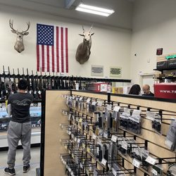 Turner's Outdoorsman - Guns