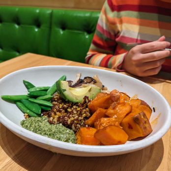 True Food Kitchen - New American Near Me - Oakbrook, Illinois