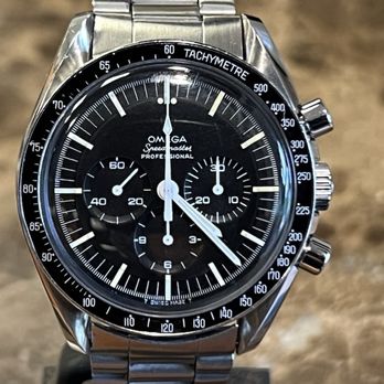 Sansom Watches - OMEGA Speedmaster Pre-Moon Chronograph 42mm Manual 861 Hesalite with Bracelet 145022 Vintage Year 1968
SALE.... $5995 - Watches Near Me - Radnor, Pennsylvania Sansom Watches - OMEGA Speedmaster Pre-Moon Chronograph 42mm Manual 861 Hesalite with Bracelet 145022 Vintage Year 1968
SALE.... $5995 - Watches Near Me - Radnor, Pennsylvania