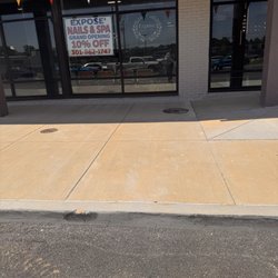 Expose Nail Salon