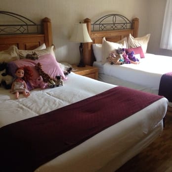 Riverhouse Lodge - Hotels Near Me - Bend, Oregon