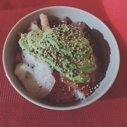 Sushi or Not Sushi - Royal chirashi bowl