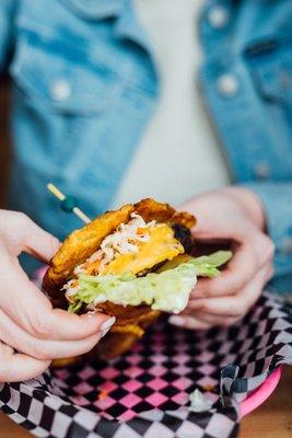 Rose Plaza Creole by null