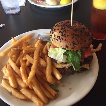Stanfield's River Bottom Grill - River Bottom Burger - Seafood Near Me - Florence, Alabama