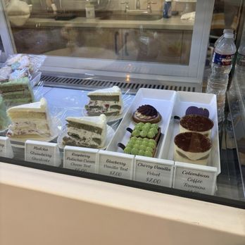 La Plume Bakery & Cafe - Cafes Near Me - Houston, Texas La Plume Bakery & Cafe - Cafes Near Me - Houston, Texas