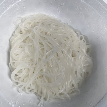 Ramen vs Pho - The noodles - Vietnamese Near Me - Fresno, California Ramen vs Pho - The noodles - Vietnamese Near Me - Fresno, California