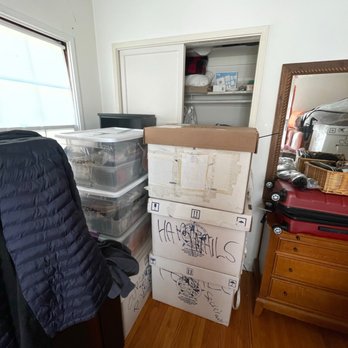 Father & Sons Moving - I Had so much stuff! These guys moved it in record time! - Movers Near Me - Pasadena CA, California Father & Sons Moving - I Had so much stuff! These guys moved it in record time! - Movers Near Me - Pasadena CA, California