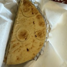 Hand-tossed pita