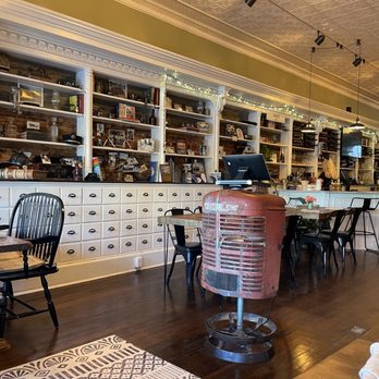 Wild Ginger - Wine Bars Near Me - Princeton, Illinois