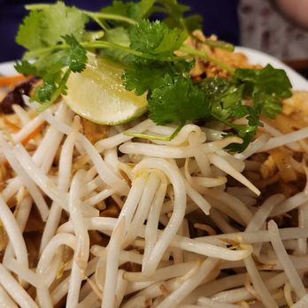 Mano Thai Diner - Pad Thai - Thai Near Me - Salt Lake City, Utah Mano Thai Diner - Pad Thai - Thai Near Me - Salt Lake City, Utah
