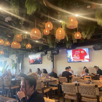 Mariscos Choix - Back eating area - Seafood Near Me - Downey, California Mariscos Choix - Back eating area - Seafood Near Me - Downey, California