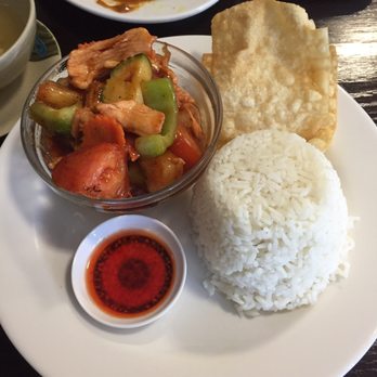 Thai Classic In Paso - Sweet & Sour with chicken - Thai Near Me - Paso Robles, California Thai Classic In Paso - Sweet & Sour with chicken - Thai Near Me - Paso Robles, California