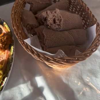 Beteseb Restaurant - Ethiopian Near Me - Anaheim, California