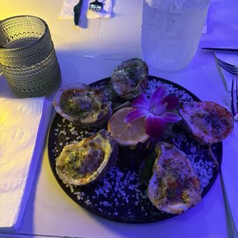 Evasion - Oysters - Tapas Bars Near Me - Charlotte, North Carolina