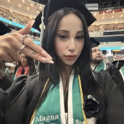 Embroidery Unlimited - Graduation stole