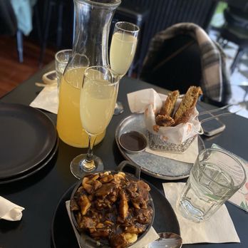 Harry's Daughter - Jerk Chicken Mac & Cheese Jerk Egg Rolls Rum Punch Mimosa - Caribbean Near Me - Jersey City, New Jersey Harry's Daughter - Jerk Chicken Mac & Cheese Jerk Egg Rolls Rum Punch Mimosa - Caribbean Near Me - Jersey City, New Jersey