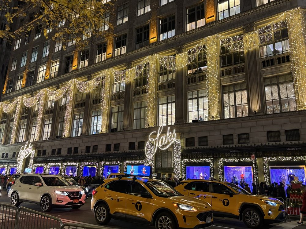 Saks Fifth Avenue Light Show