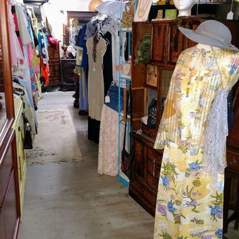 Antique Emporium - Vintage clothing - Used, Vintage & Consignment Near Me - Reddick, Florida