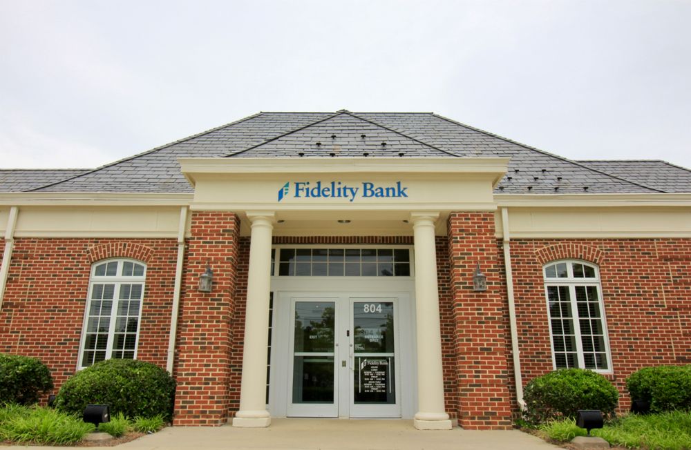 FIDELITY BANK Updated June 2024 804 E Williams St, Apex, North