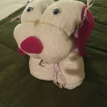 RiverPointe Napa Valley - Towel dog looks like a stuffed animal I had as a kid. - Hotels Near Me - Napa, California RiverPointe Napa Valley - Towel dog looks like a stuffed animal I had as a kid. - Hotels Near Me - Napa, California