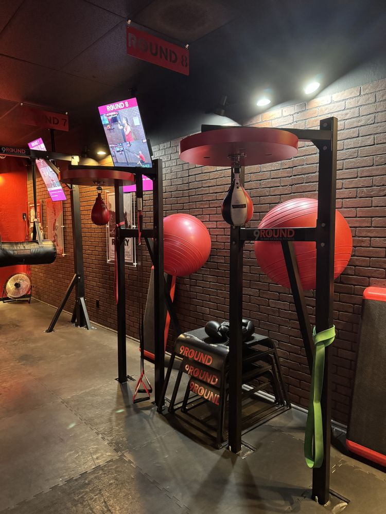 9Round Kickboxing Fitness