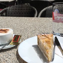 Bäckerei-Konditorei Café La Bohème
