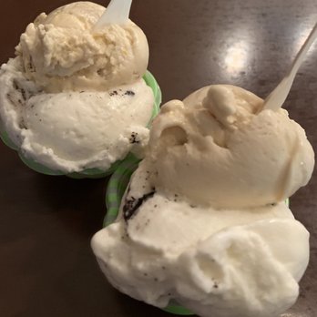 Splendora's Gelato Cafe - Medium gelato with cookies & cream, almond vanilla orange, and espresso chip! - Gelato Near Me - Charlottesville, Virginia Splendora's Gelato Cafe - Medium gelato with cookies & cream, almond vanilla orange, and espresso chip! - Gelato Near Me - Charlottesville, Virginia