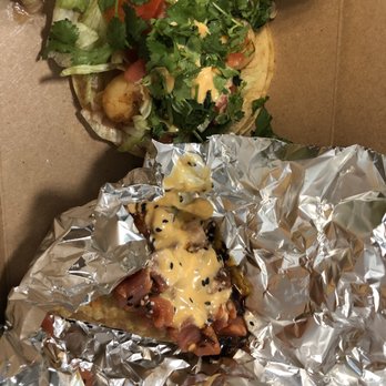 BIG & little's Restaurant - Tacos Near Me - Chicago, Illinois BIG & little's Restaurant - Tacos Near Me - Chicago, Illinois
