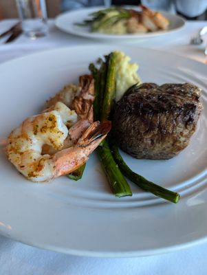 Portland City Grill by null