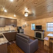Quinn S Lakeside Cottages Closed Vacation Rentals Inlet Ny