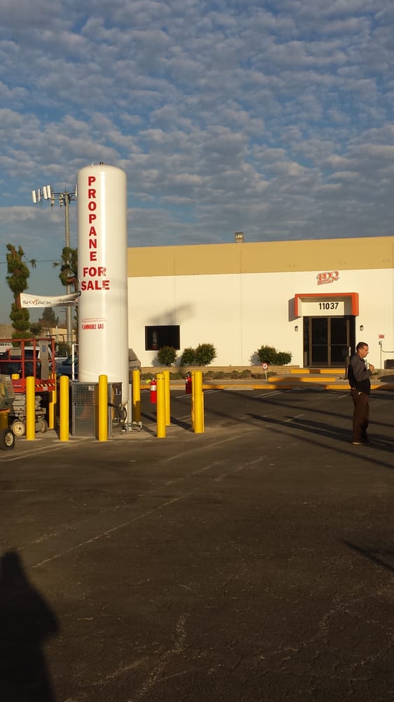 PDQ RENTALS Updated September 2024 14 Photos 11037 Penrose St