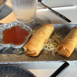 Omi Sushi - Egg rolls