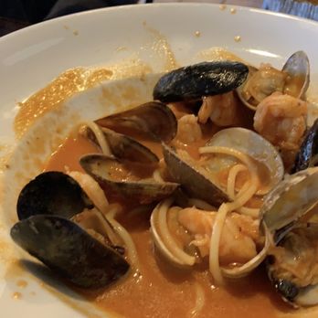 La Pasta - Seafood Pasta - Italian Near Me - Lynwood, California La Pasta - Seafood Pasta - Italian Near Me - Lynwood, California