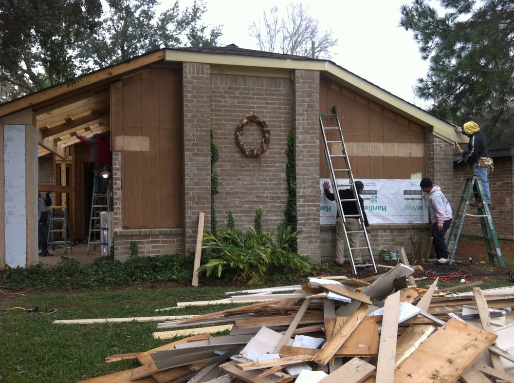 Slide of Texan Roofing